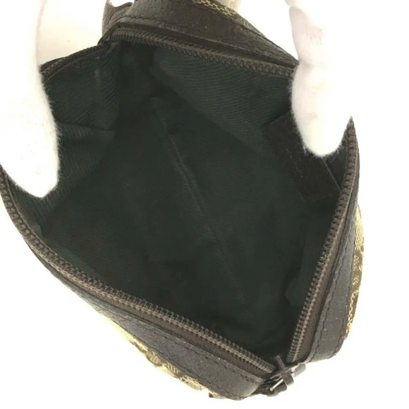 Gucci Cosmetic Bag - Picture 8 of 9